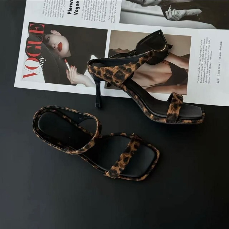 Nieuwe zomerse stijl luipaardp - Women Formal Wear Heels recensie en prijs